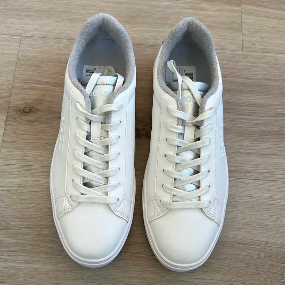 BOSS Womens Rhys Sneakers size 9 NWOB